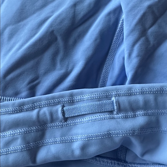 Light blue Lululemon 7/8 leggings - Picture 5 of 5